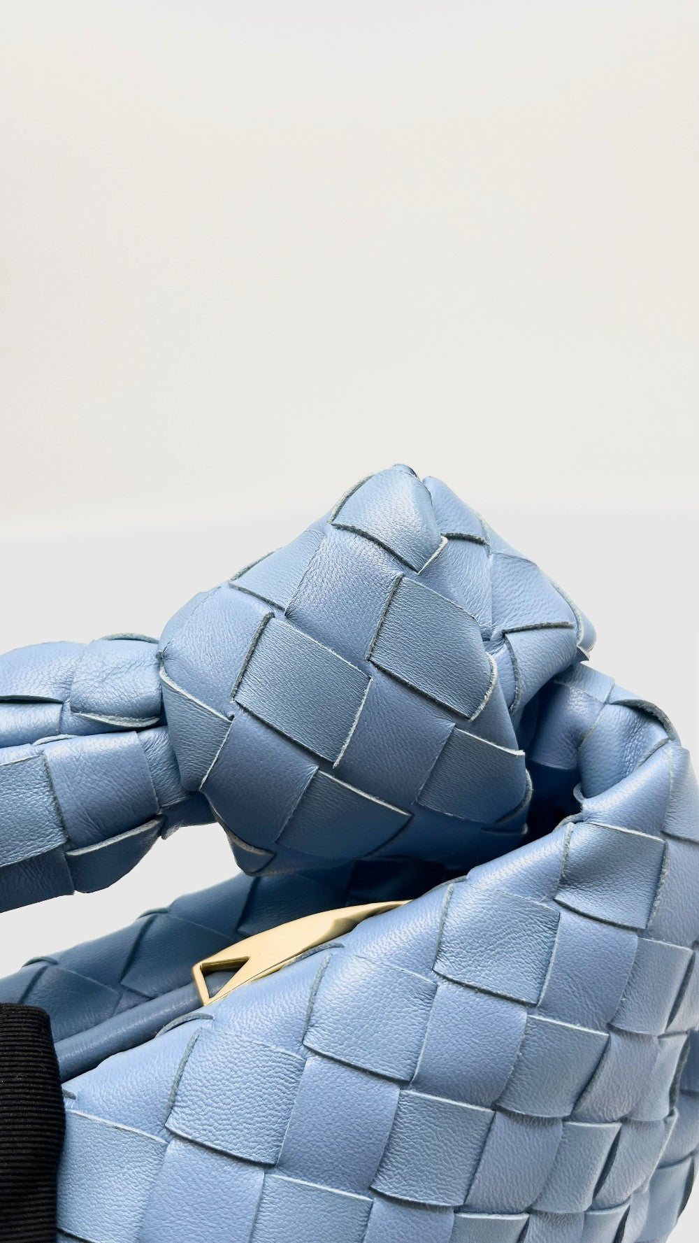 Preowned. Bottega Mini Jodie Light Blue. A00130027E|15859