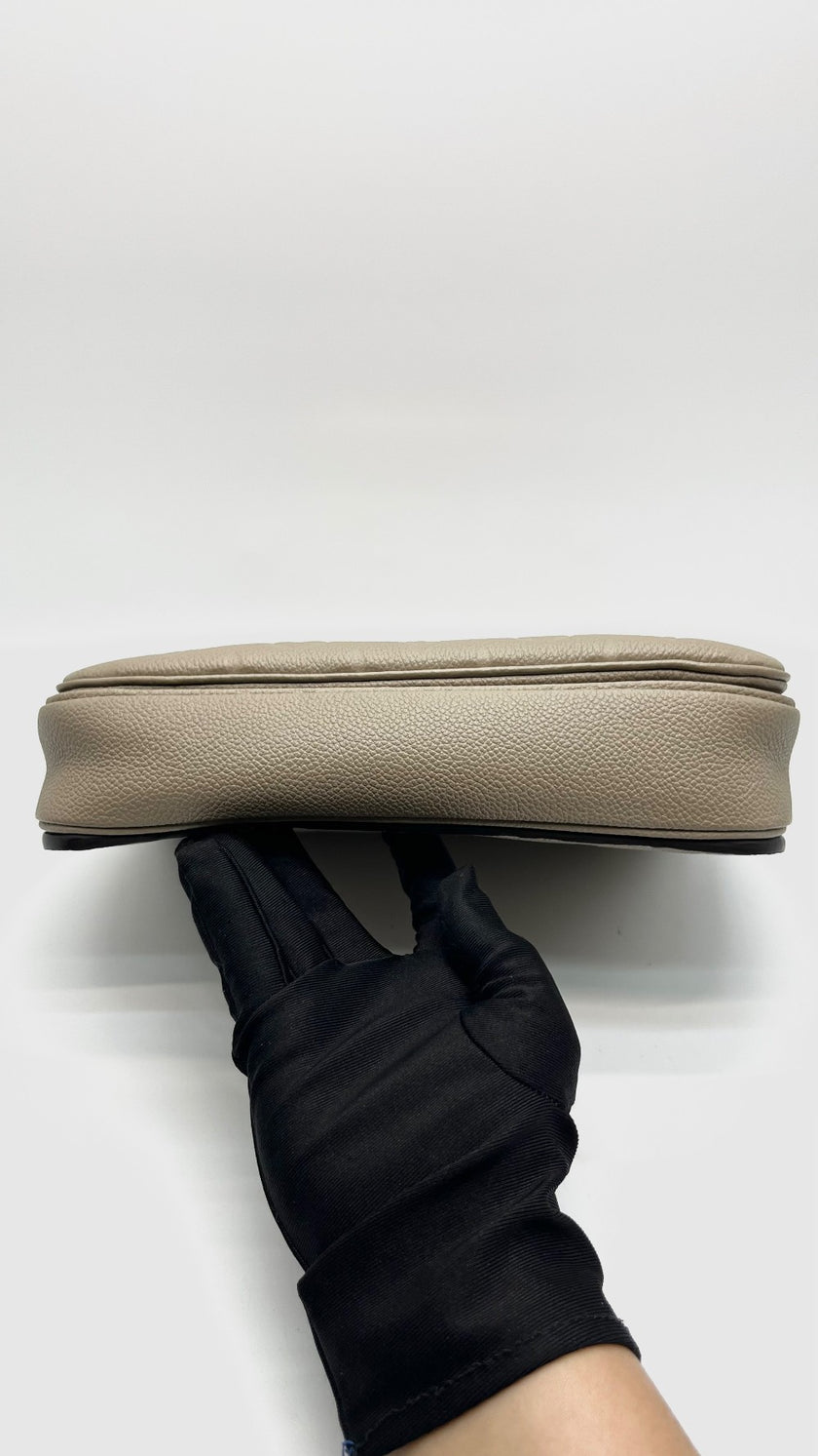 Like New. LV Metis Tourterelle Empreinte. Microchip|15713