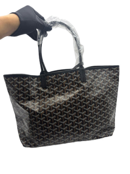 Brand New. Goyard St. Louis PM Black. CHN020263|17143