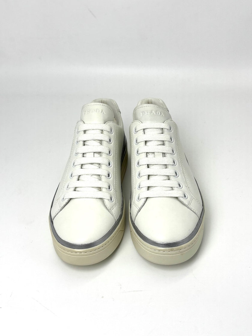 Preowned. Prada Sneakers White. 36|7568