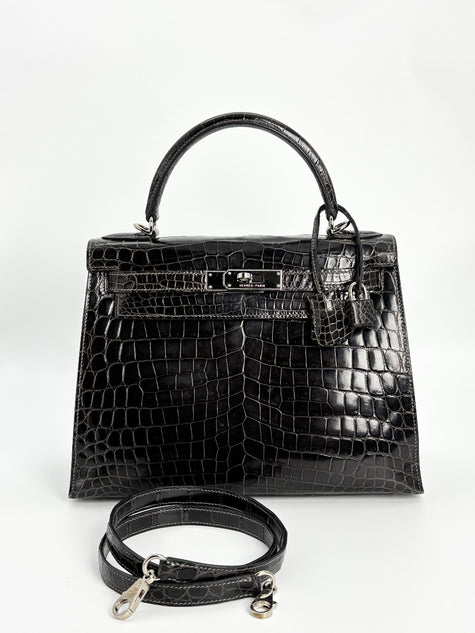 Preowned. Hermes Kelly 28 Croc Gris Fonce. J45S|3364