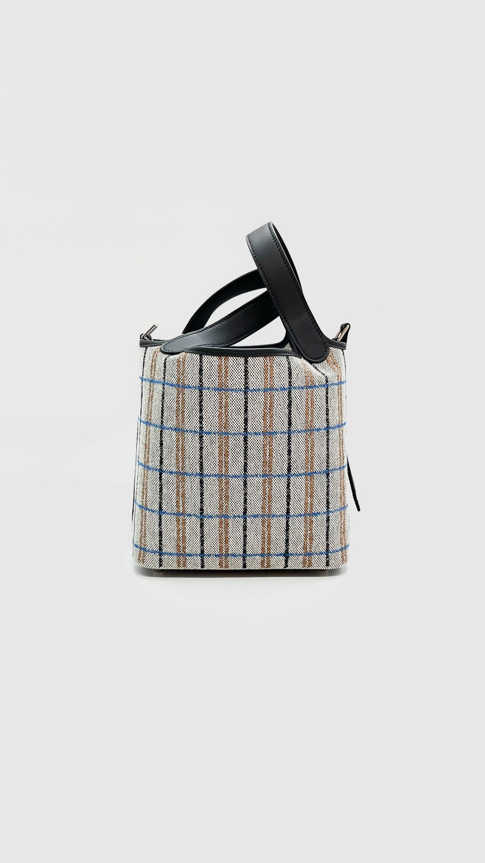 Brand New. Hermes Picotin 18 Broderie Ecru/Noir/Fauve/Bleu PHW. KMZ004MM|15492