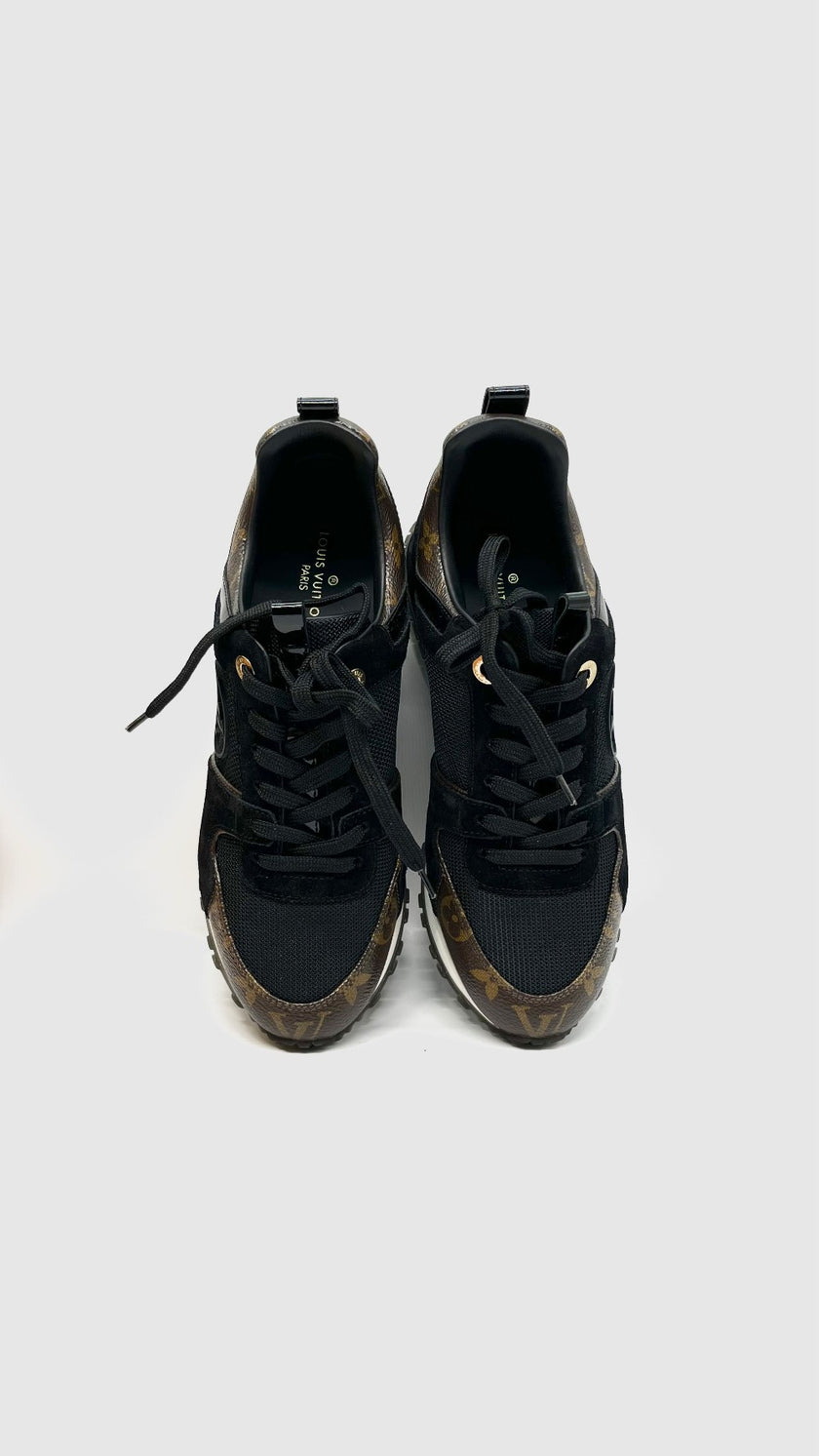 Brand New. LV Run Away Sneaker BLack Mono. 36.5|10524