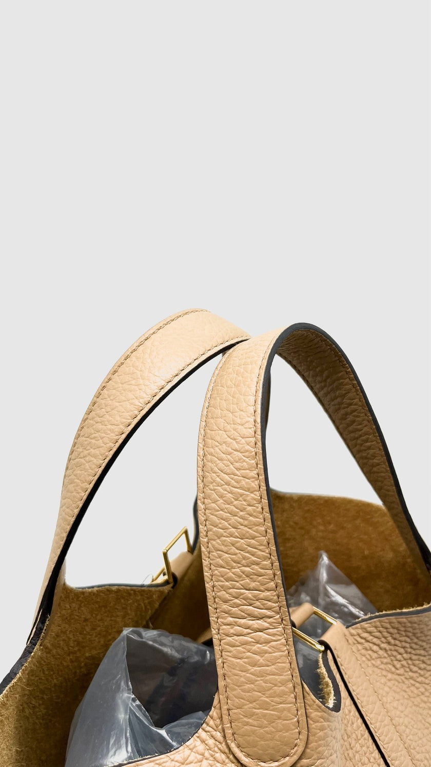 Like New. Hermes Picotin 18 Chai Clemence GHW. BMI007IA|15269