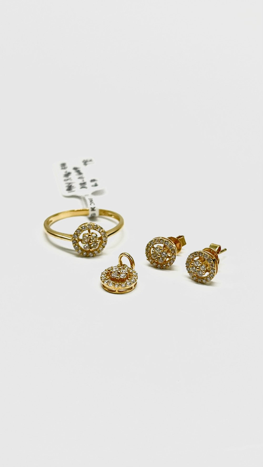 Brand New. HK Setting Set Earrings, Ring, Pendant 14K YG|13491