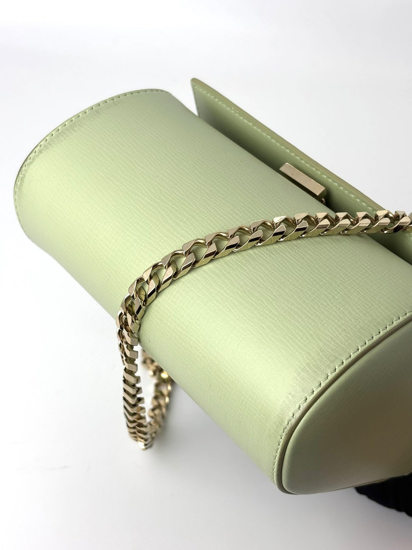 Preowned. Givenchy Pandora Box Mint Green. TEB1105|6021