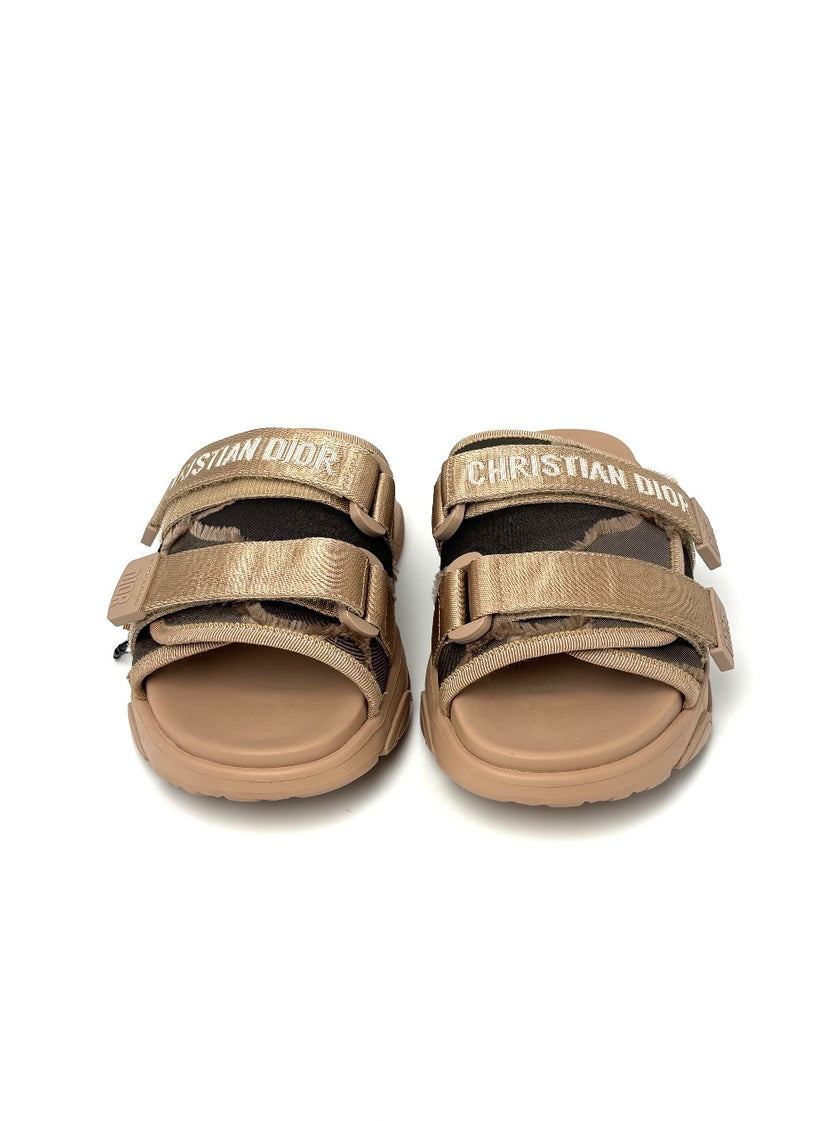 Preowned. Dior Evolution Slides Nude. 36|9023