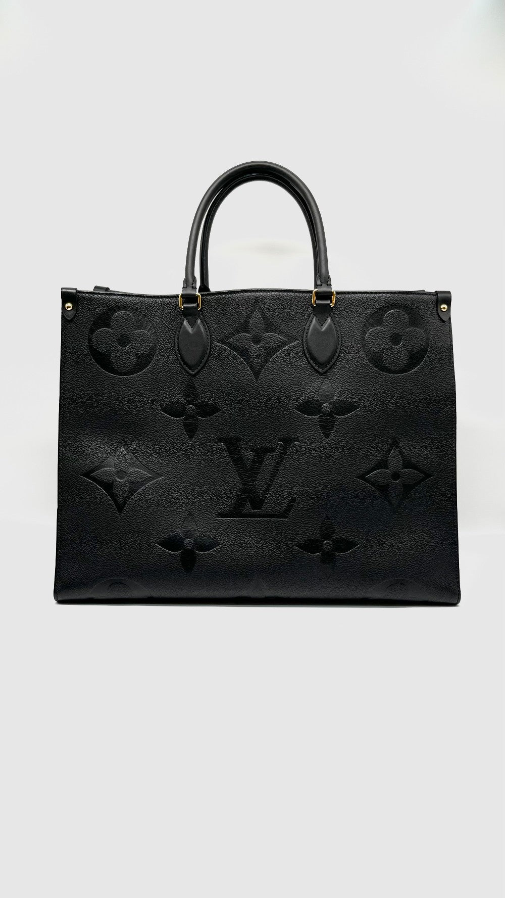 Like. New LV OTG Mono Black. MCHP|13417