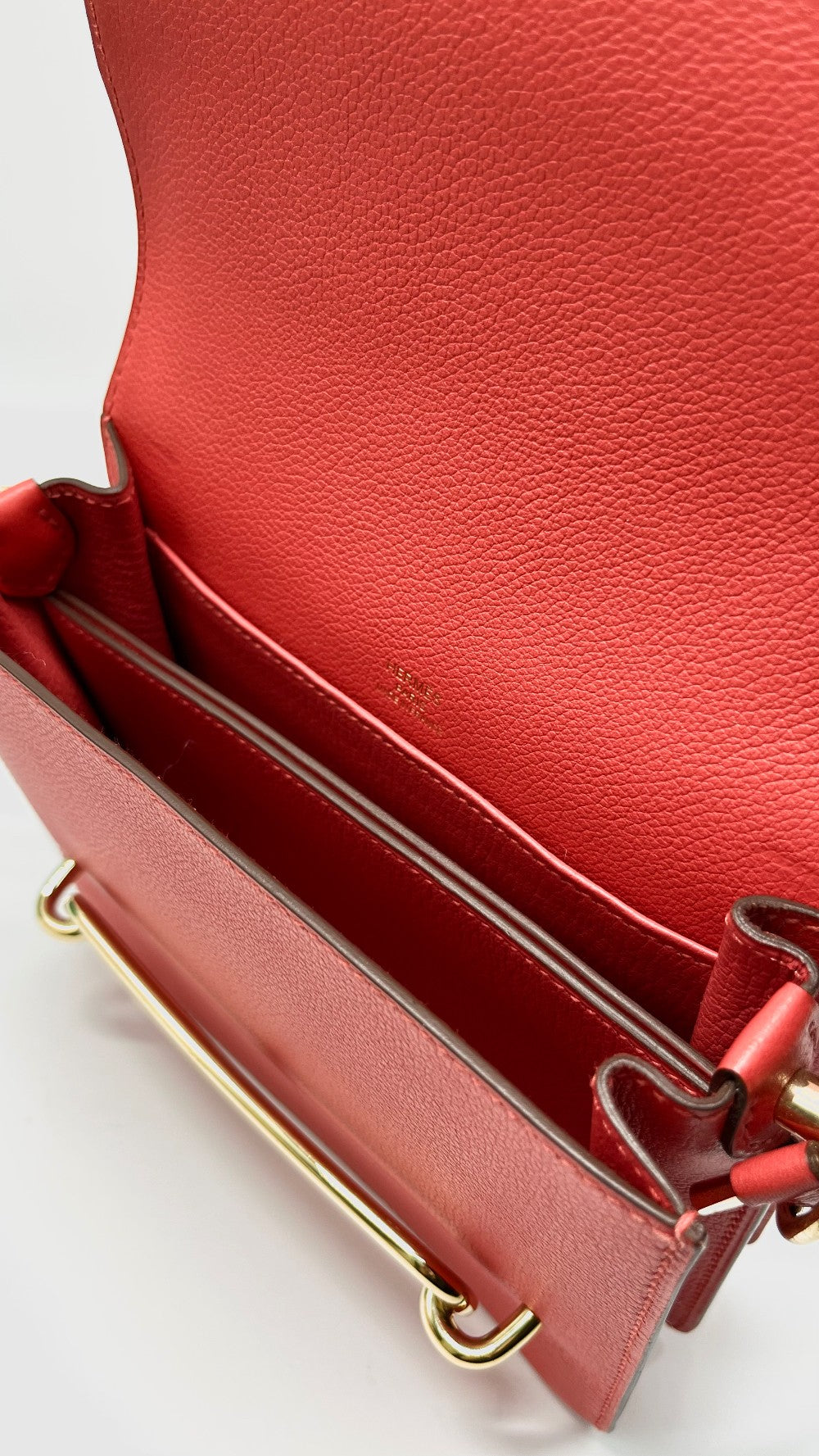 Like New. Hermes Roulis 18 Rouge Tomate Evercolor GHW. XST 010 PI|12056