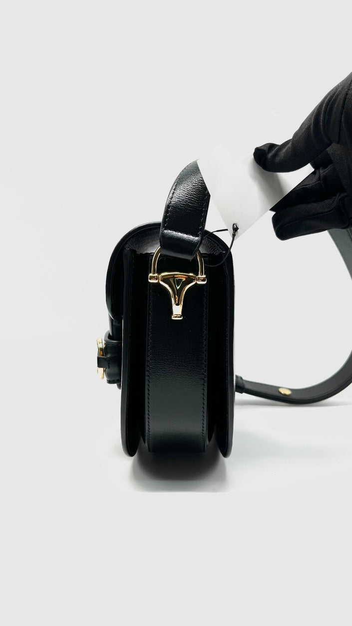 Like New. Gucci Horsebit Mini Round Black GHW|8463