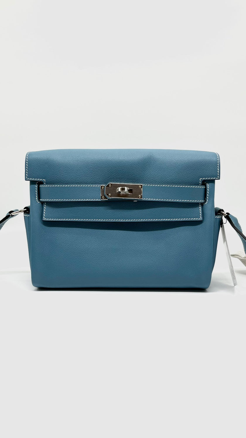 Brand New. Hermes Kelly Messenger Blue Jean Evercolour PHW. BMM687FK|5211