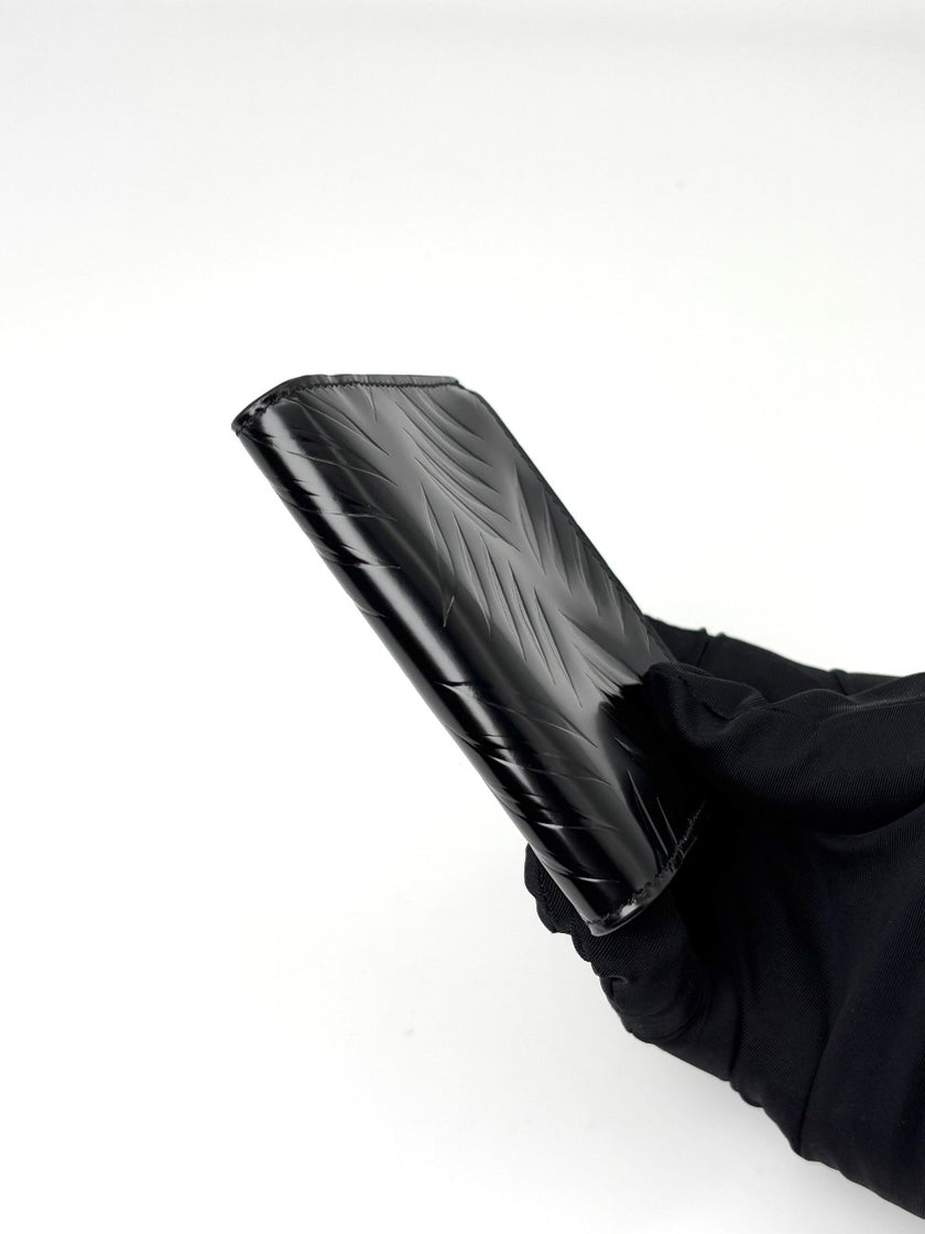 Brand New. Prada Bifold Wallet Black Calfskin|7206