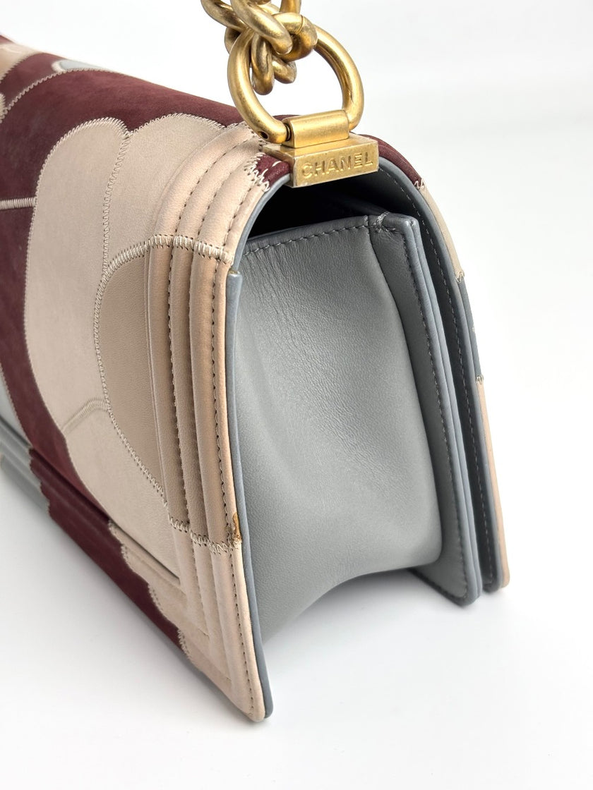 Preowned. Chanel Leboy Camelia Patchwork. 24655542|4281