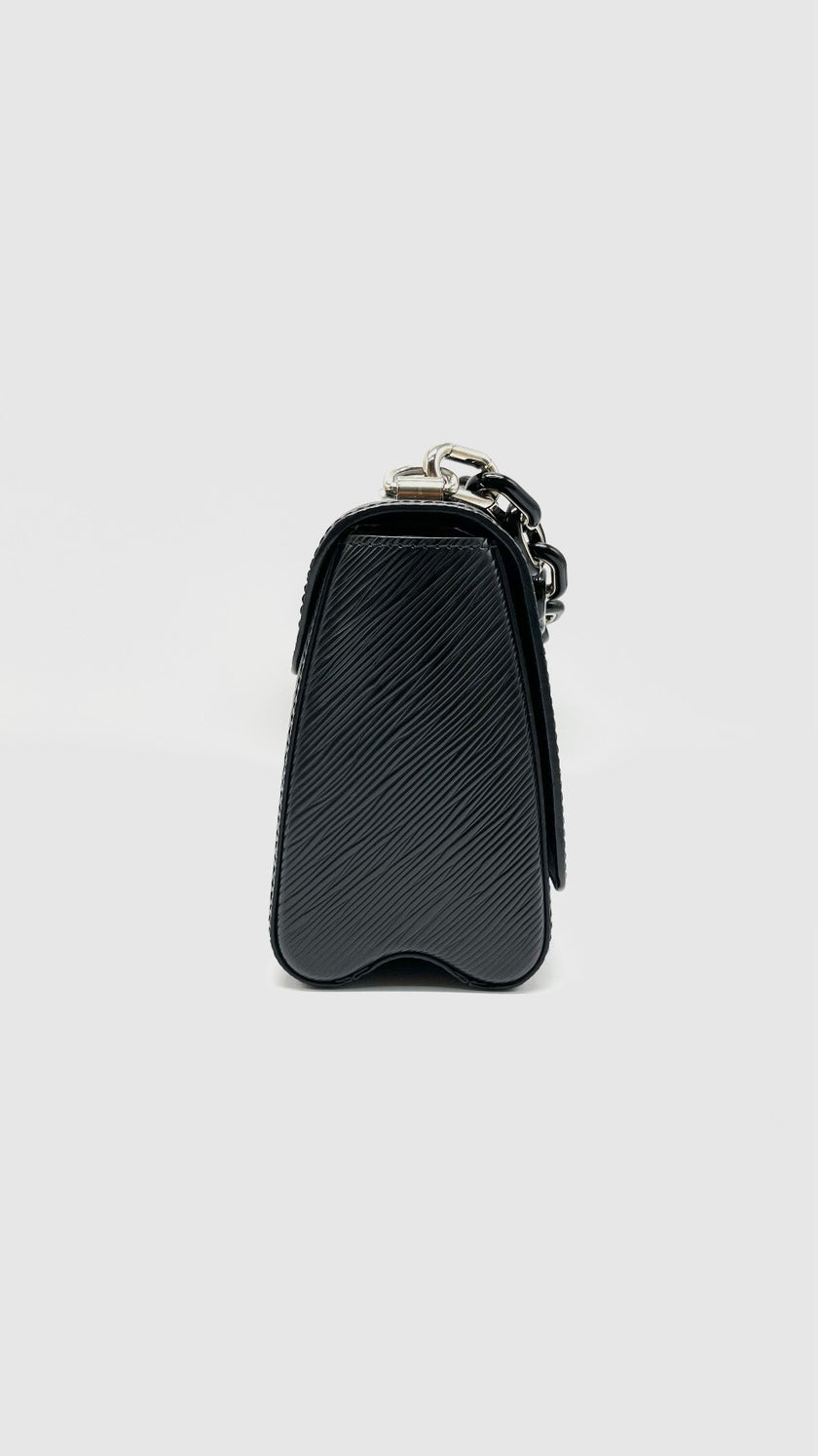 Like New. LV Twist Yayoi Black/White. MCHIP|10273