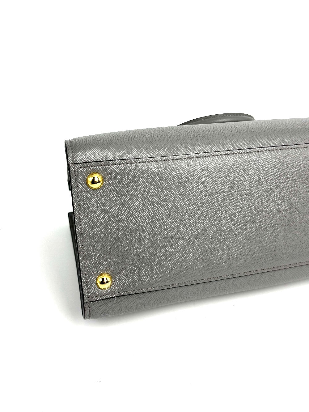 Like New. Prada Argilla Two Way Saffiano Gray. 158D|12355