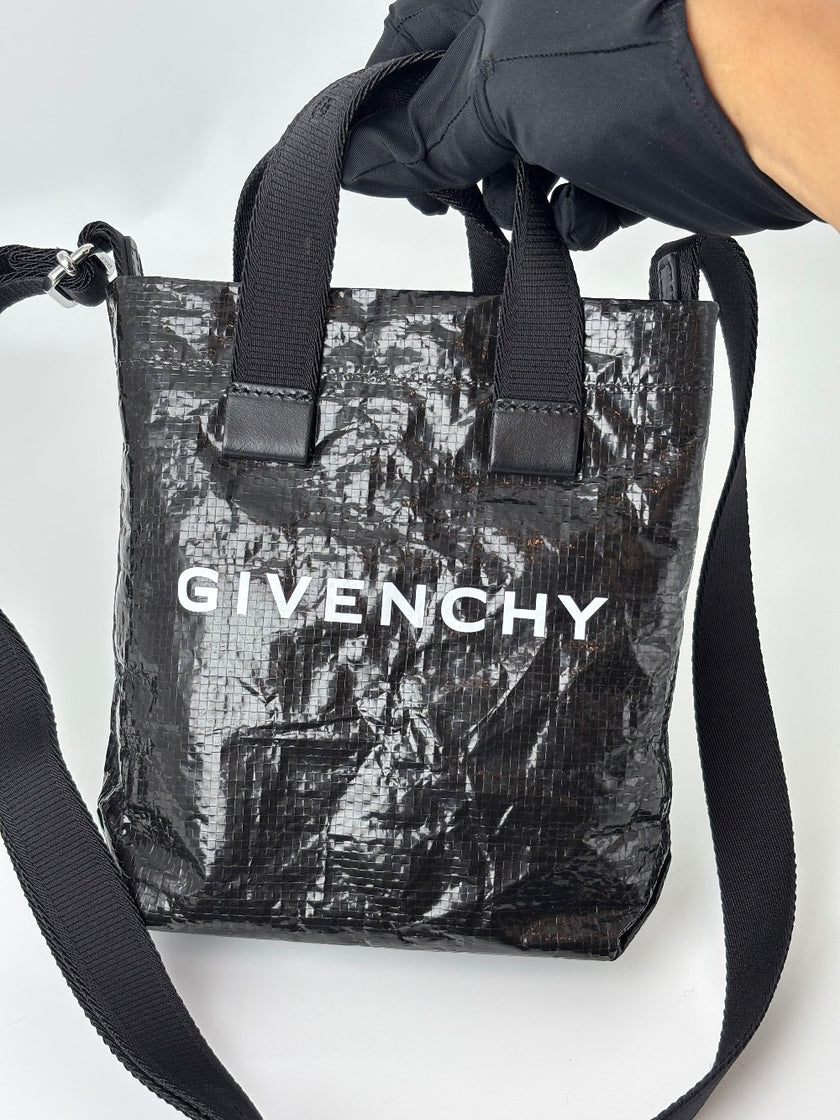 [SALE] Unused. Givenchy Mini Shopping Tote Black|6141