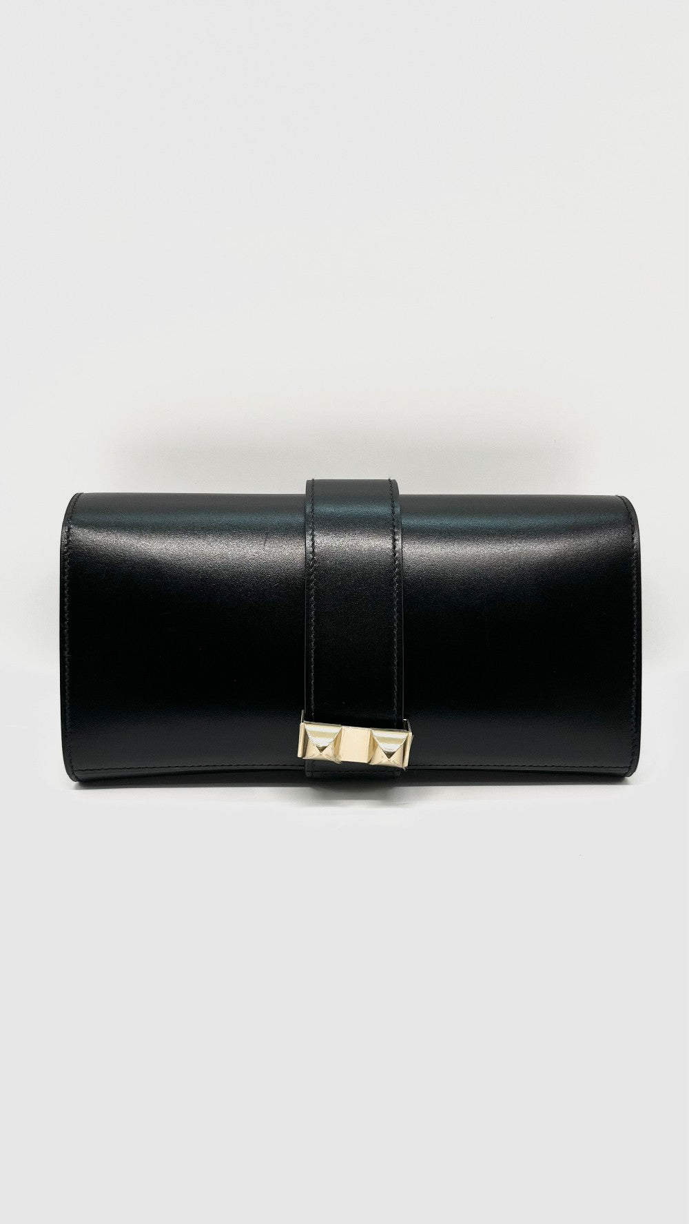 Preowned. Hermes Medor 23 Clutch Black GHW. RFA012BI|9782