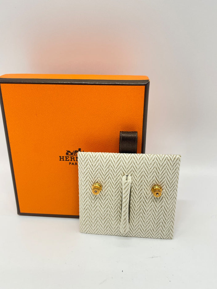Brand New. Hermes H Pop Earrings Black|12541