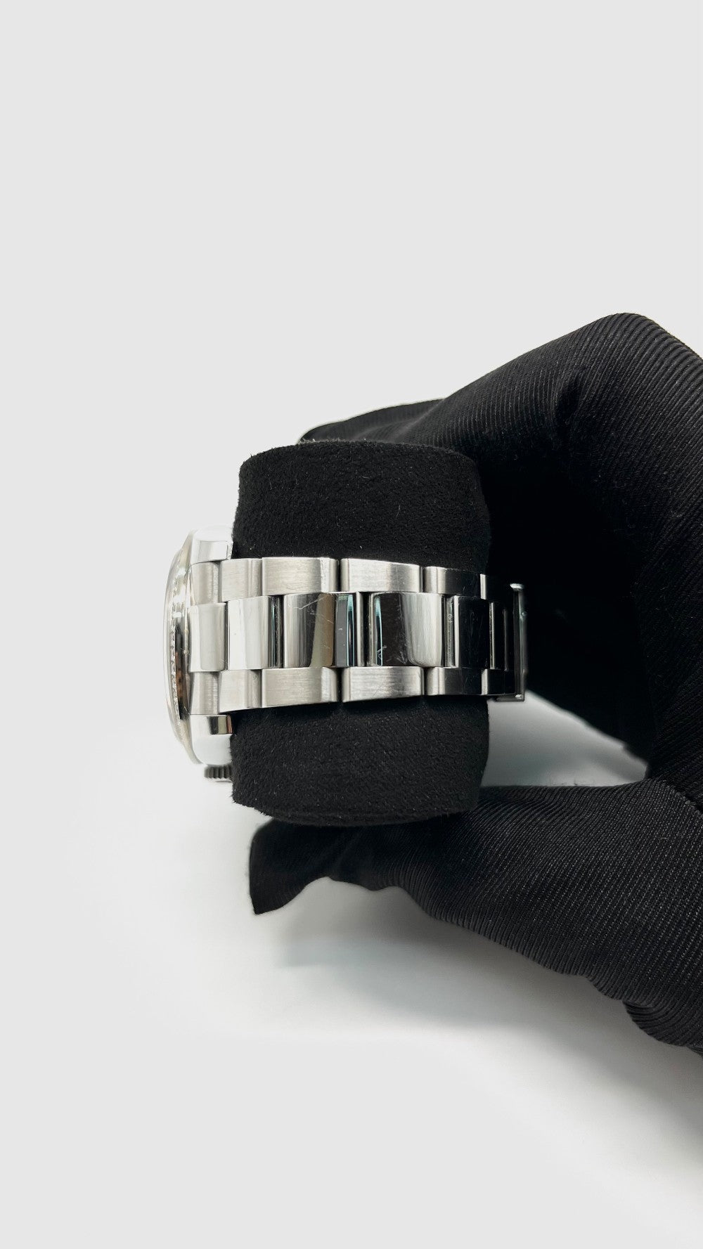 Preowned. Rolex DJ 36mm MOP Dial with Diamonds Steel Oyster Bracelet 12.5 Links 2015|14398