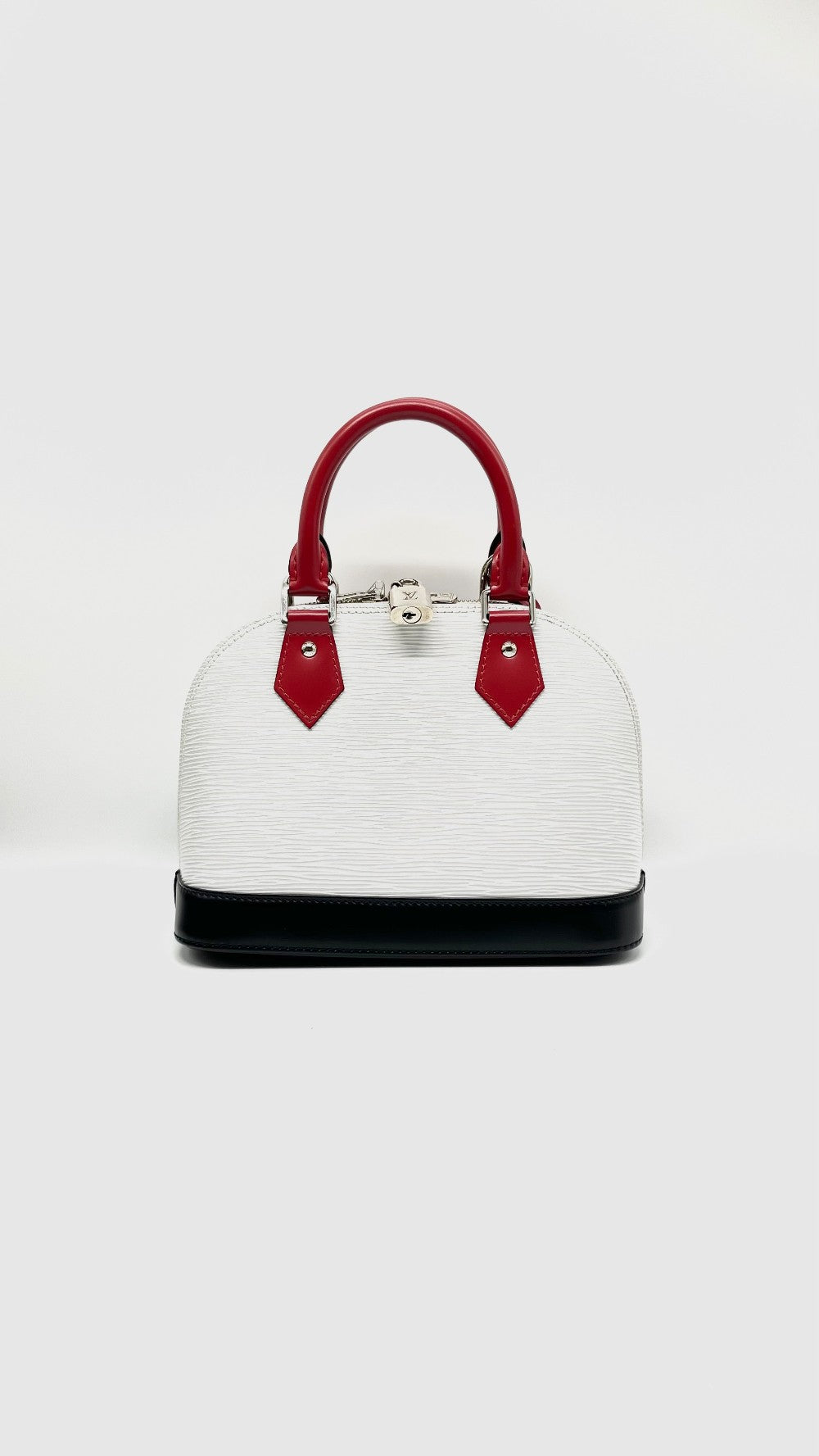 Preowned. LV Alma BB Epi White/Black Red Handle SHW. AA0240|10825