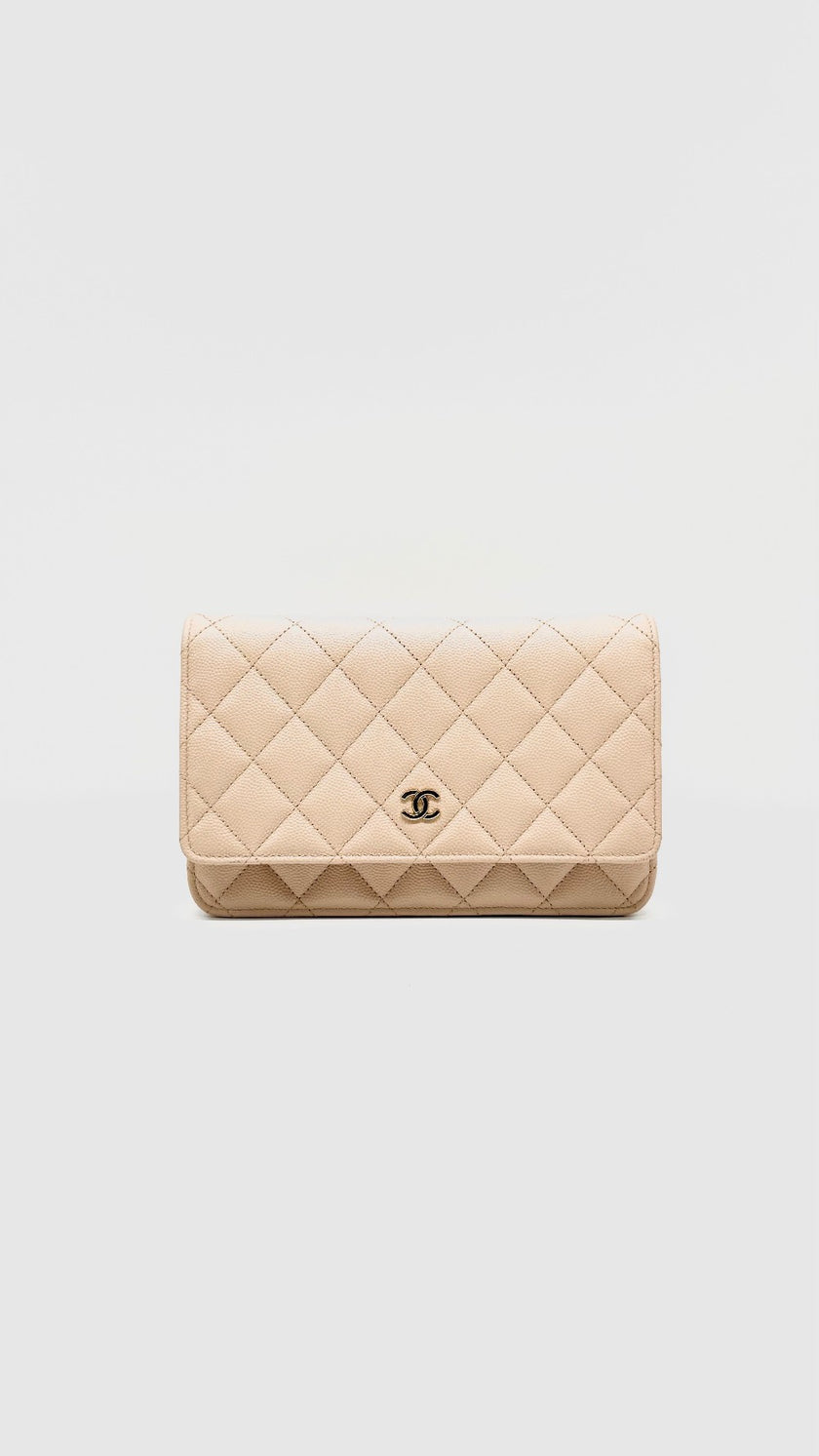 Like New. Chanel WOC Beige Caviar GHW. T98P5GLK|11615