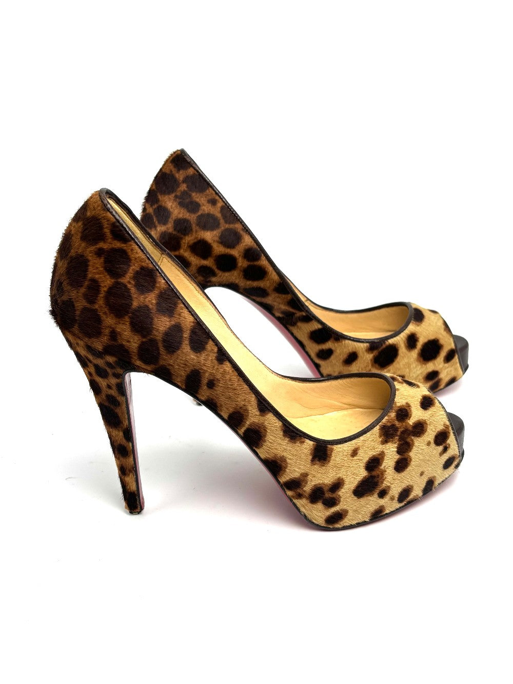 Like New. Louboutin Open Toe Flats Leopard. 35.5|10671