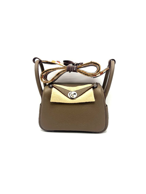 Unused. Hermes Mini Lindy Etoupe Quadrille Strap Clemence PHW.WMM475SM|17894