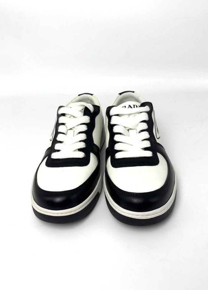 [SALE] Brand New. Prada Sneakers Black/White. 35|8585