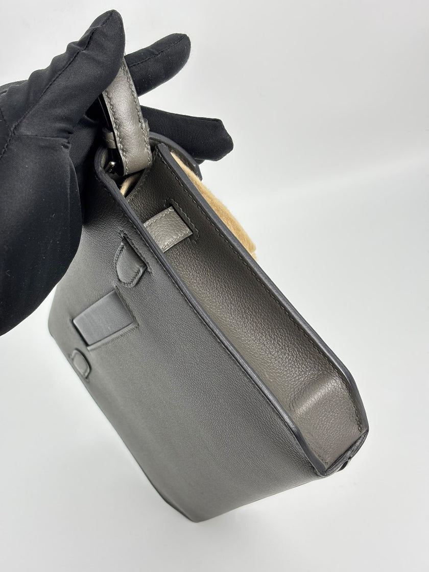 Brand New. Hermes Kelly Depeches Colormatic. WCT862TC|3384