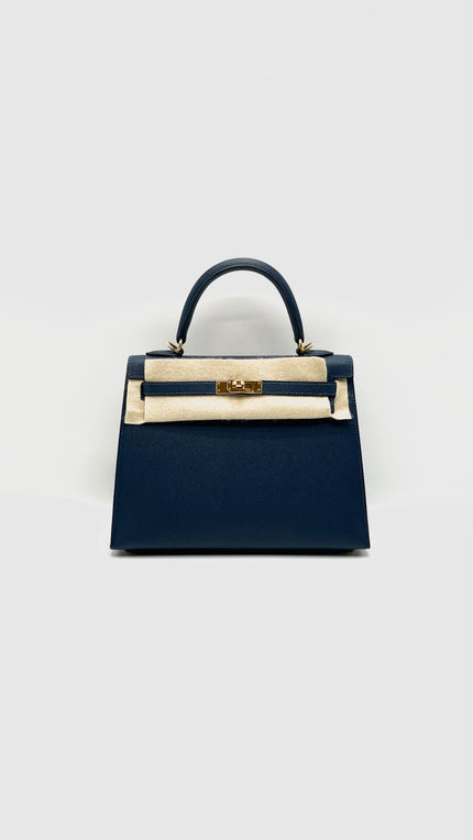 Preowned. Hermes Kelly 25 Blue De Prusse Epsom Sellier GHW. WHA469KY|16005