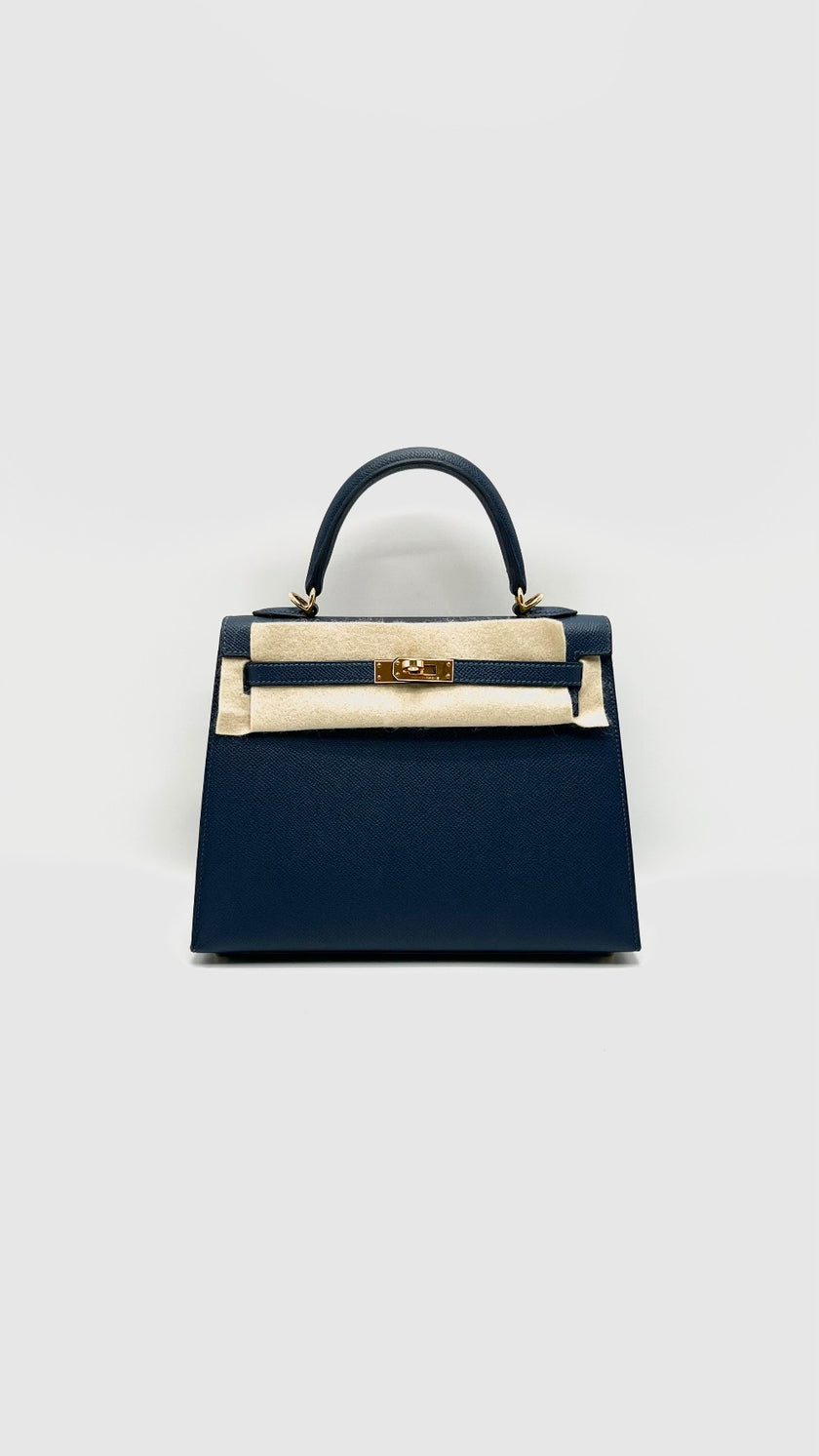 Preowned. Hermes Kelly 25 Blue De Prusse Epsom Sellier GHW. WHA469KY|16005