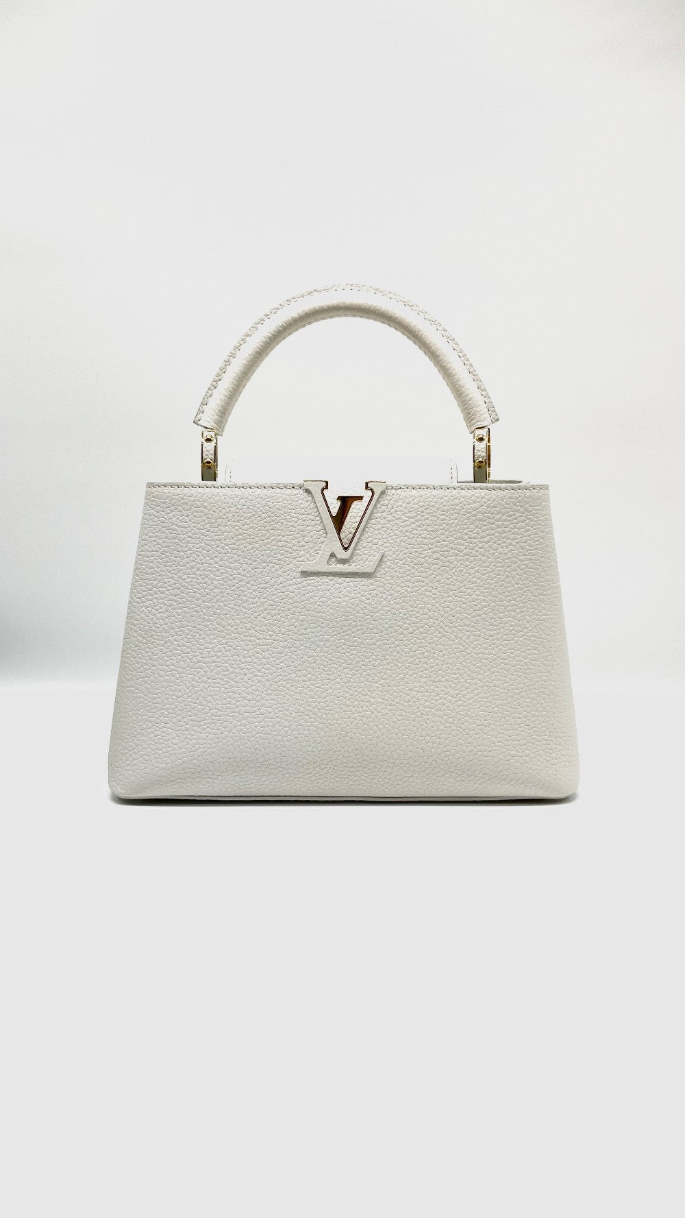 Preowned. LV Capucines BB Snow GHW. MCHIP|7896