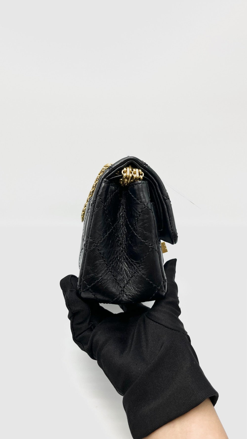 Like New. Chanel Reissue Mini Rectangular Flap Black Calfskin GHW. 23542620|16436