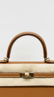 Brand New. Hermes Kelly 25 Gold Epsom Sellier GHW. KHT111BK|9729
