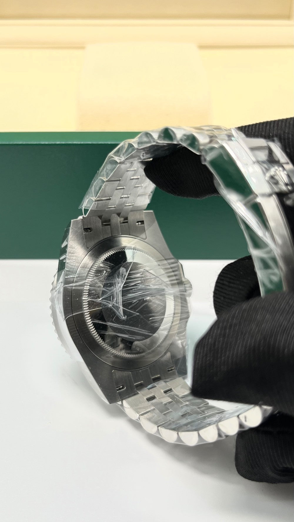 Brand New. Rolex GMT II Batgirl Jubilee 40MM 2025 18 Links.|7822