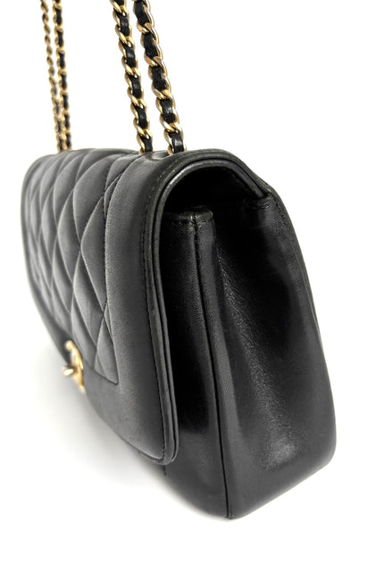 Preowned. Chanel Seasonal Flap Black GHW. 20734928|4129