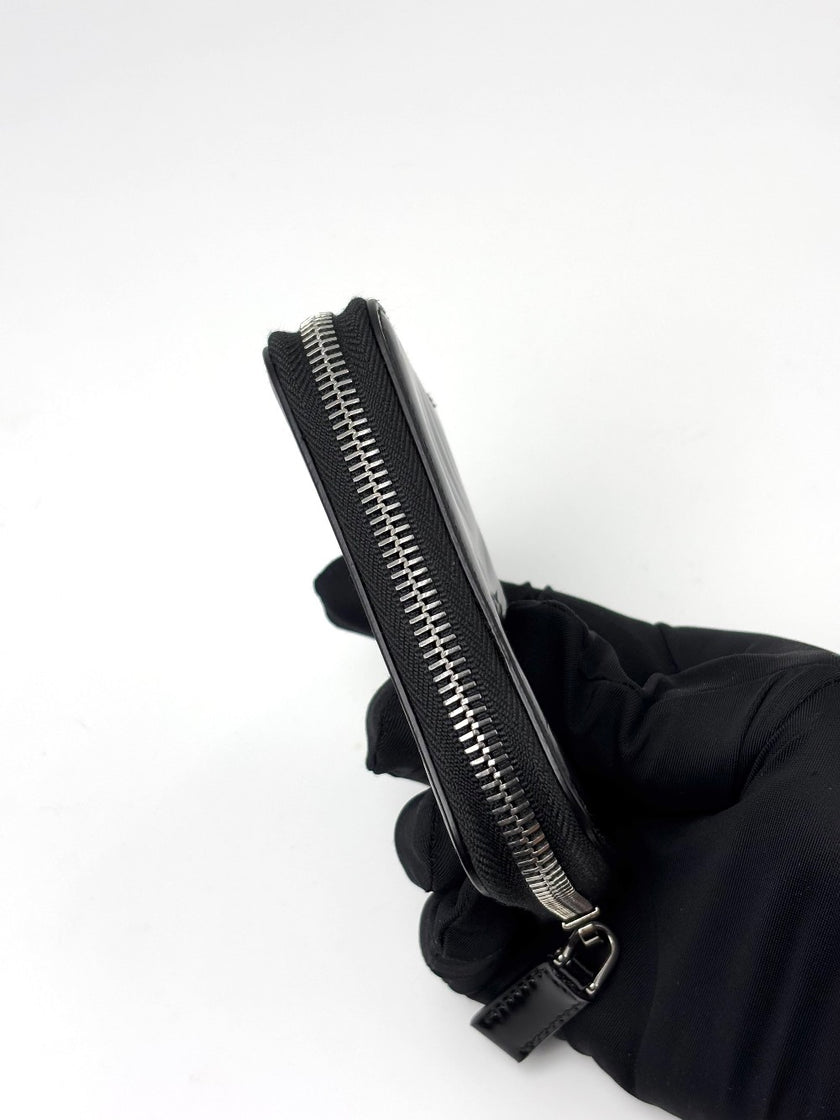 Brand New. Prada Zip Card Holder Black Calfskin|7222