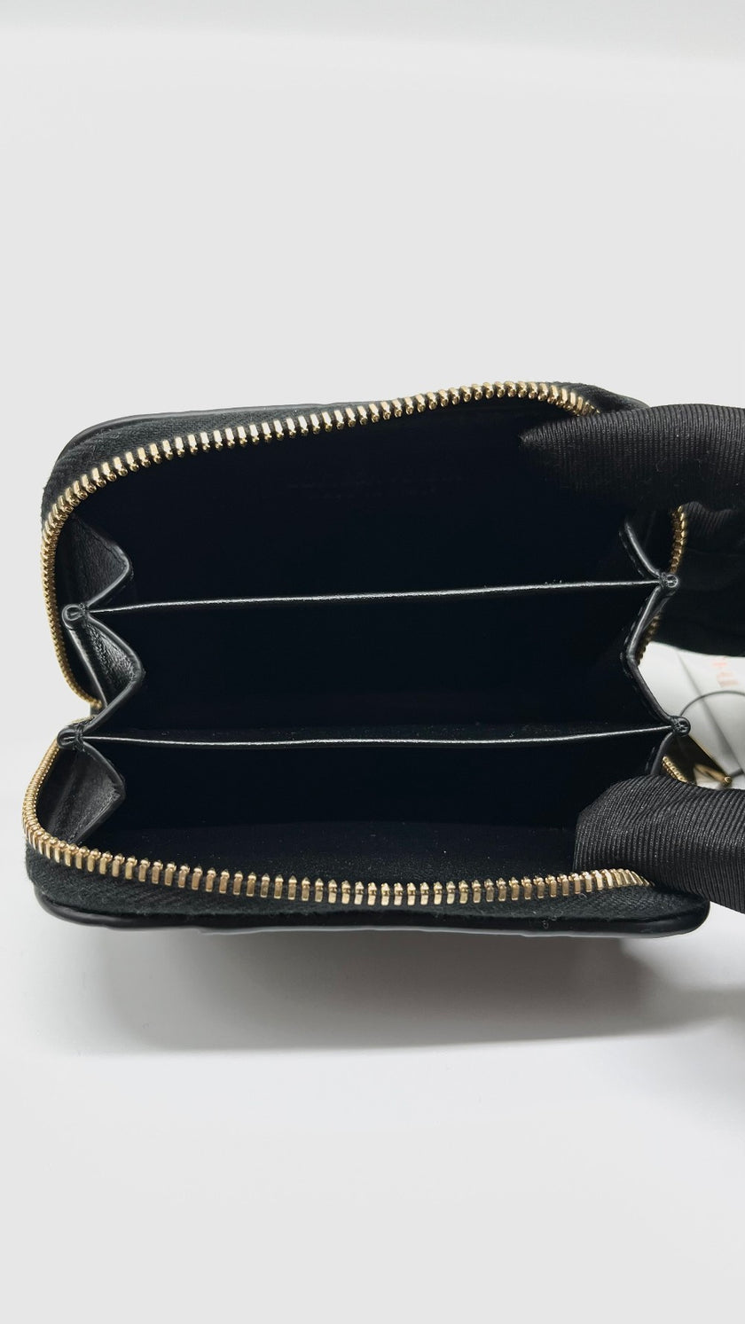 Brand New. Bottega Zip Card Holder Black|5573