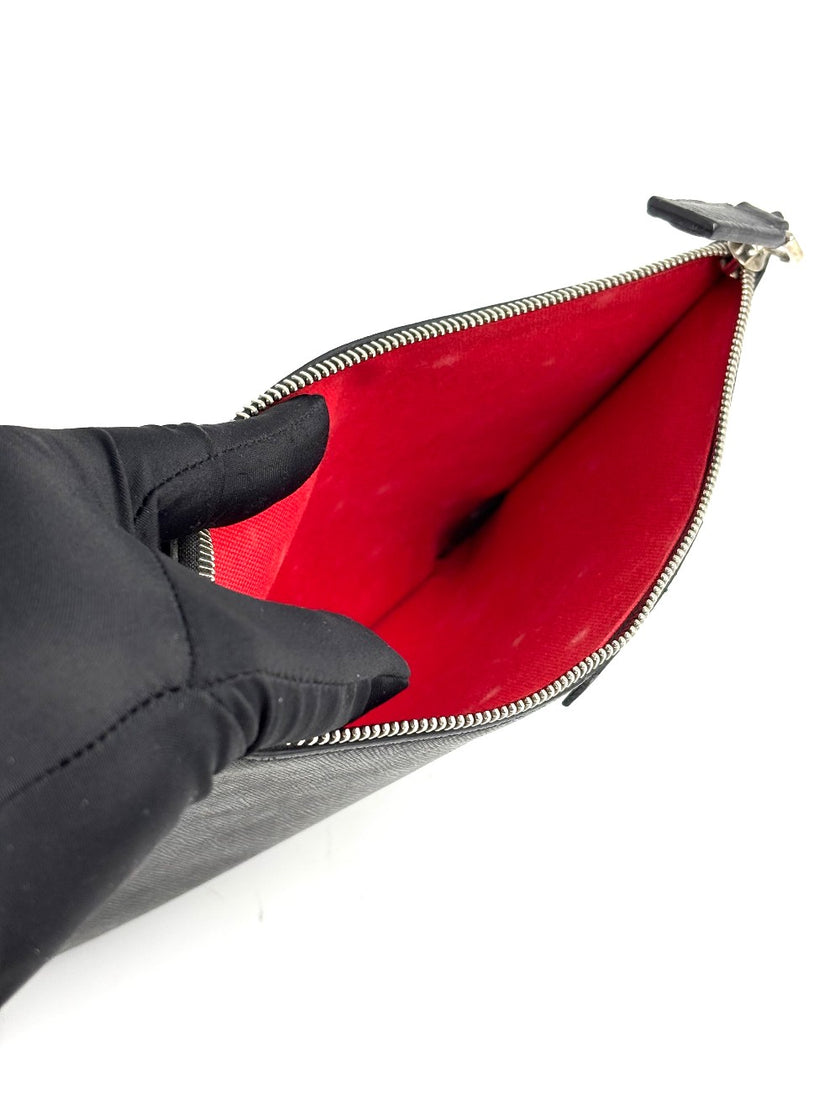 Preowned. Givenchy Wristlet Clutch Black. ARB1116|11873