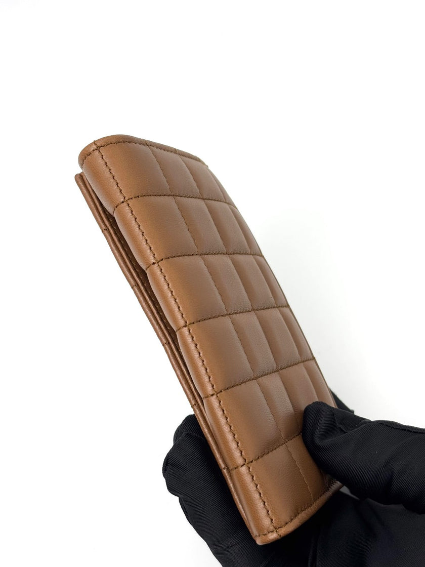 Brand New. YSL Bifold Wallet Brown|7156