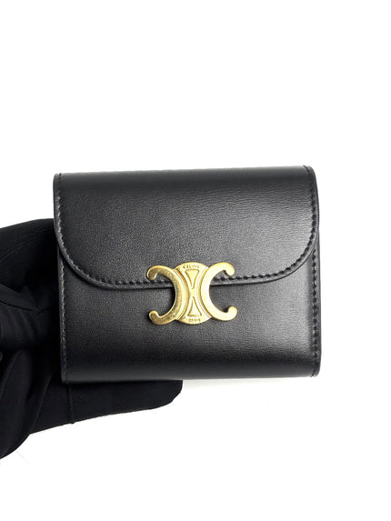 Preowned. Celine Triomphe Flap Black Wallet|12552