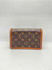 Preowned. LV Dauphine Chain Wallet Monogram And Monogram Reverse|13436
