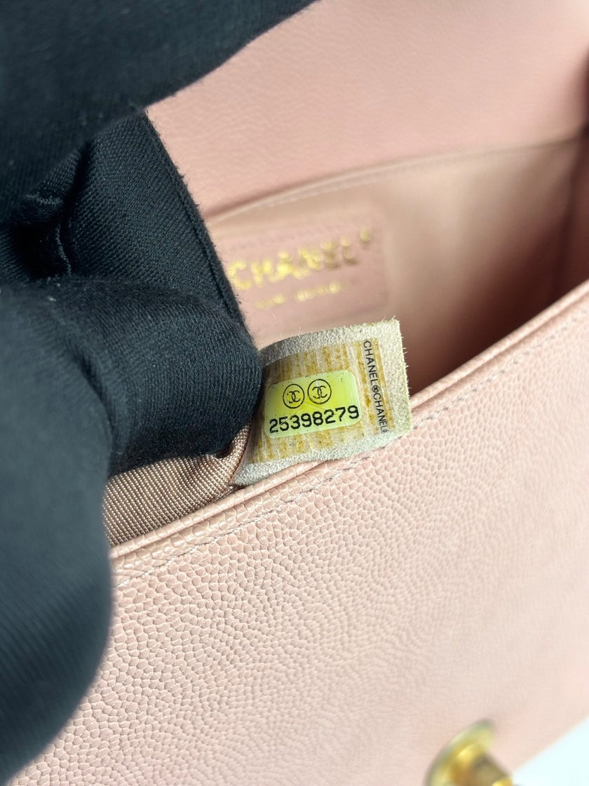 Preowned. Chanel Leboy Old Medium Light Pink. 25398279|4313