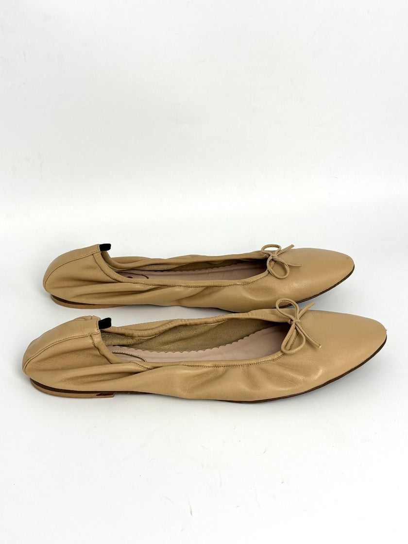 Preowned. Sjp Flats Beige. 41|11006