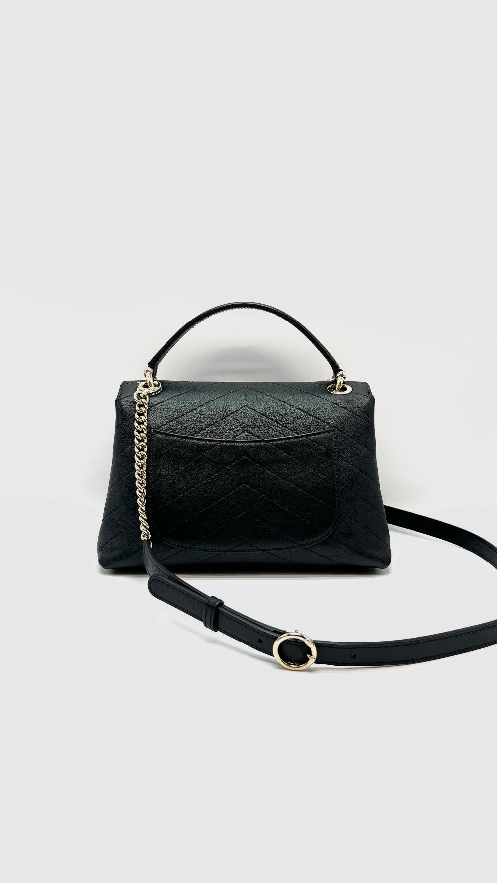 Like New. Chanel Top Handle Chevron Black Calfskin GHW. 27528955|16529