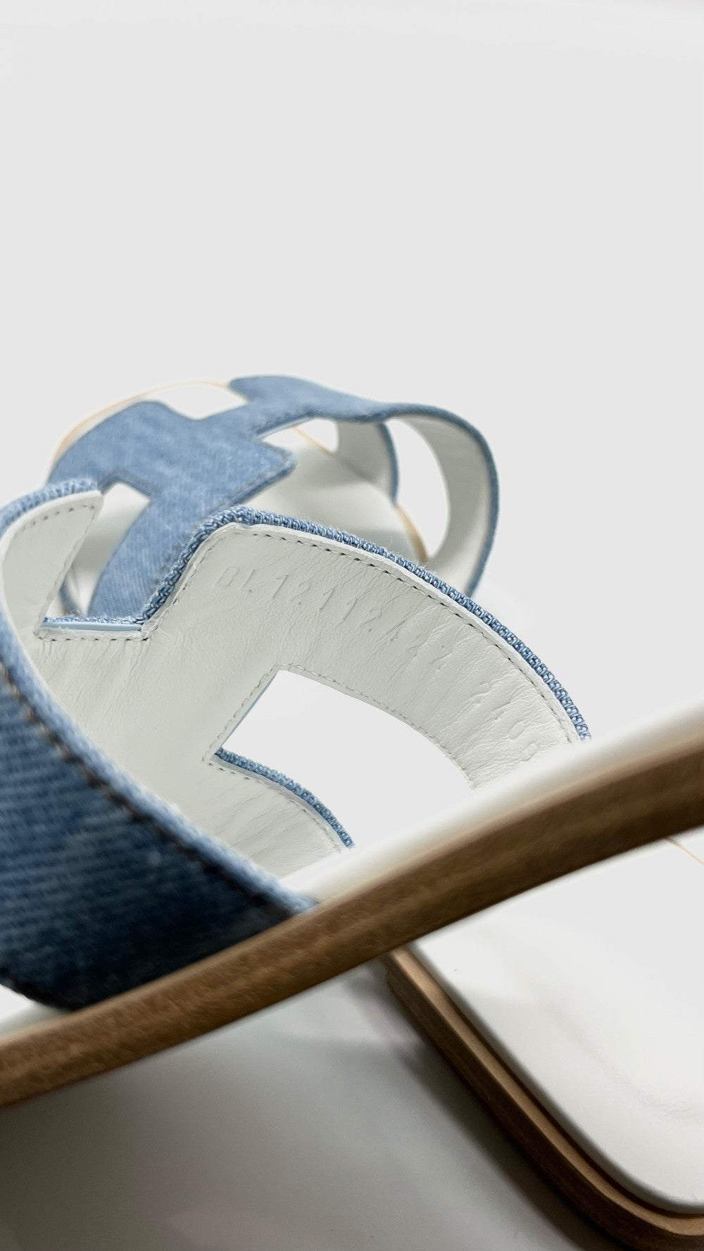 Brand New. Hermes Oran Sandals Light Denim/White. 38.5|10254