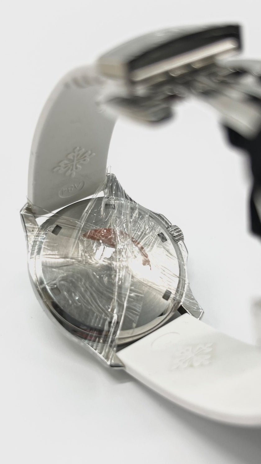 Preowned. Patek Aquanaut 5067A-024 with Diamonds White Rubber Strap 2019 35.6 mm|5730