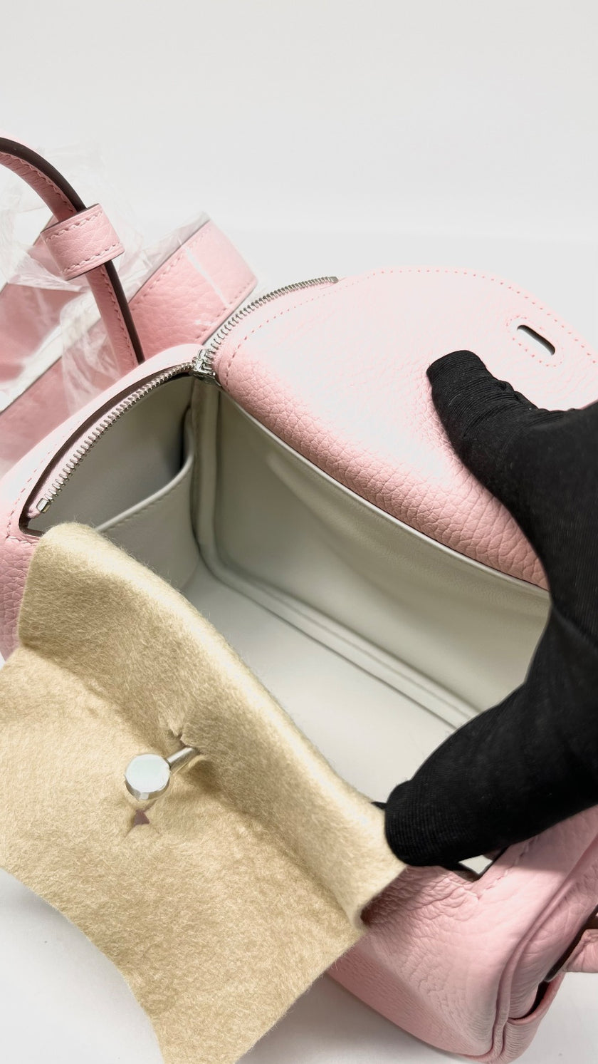 Brand New. Hermes Mini Lindy Rose Sakura Clemence PHW. KJC914GA|14307