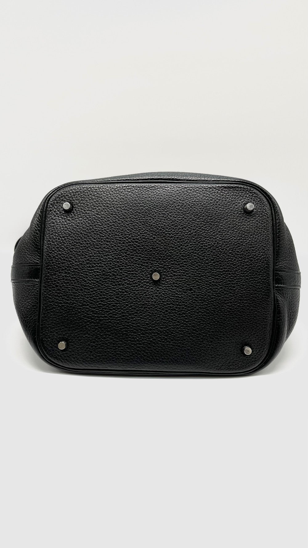 Preowned. Hermes Picotin 26 Noir Clemence PHW. P Square VP|9279