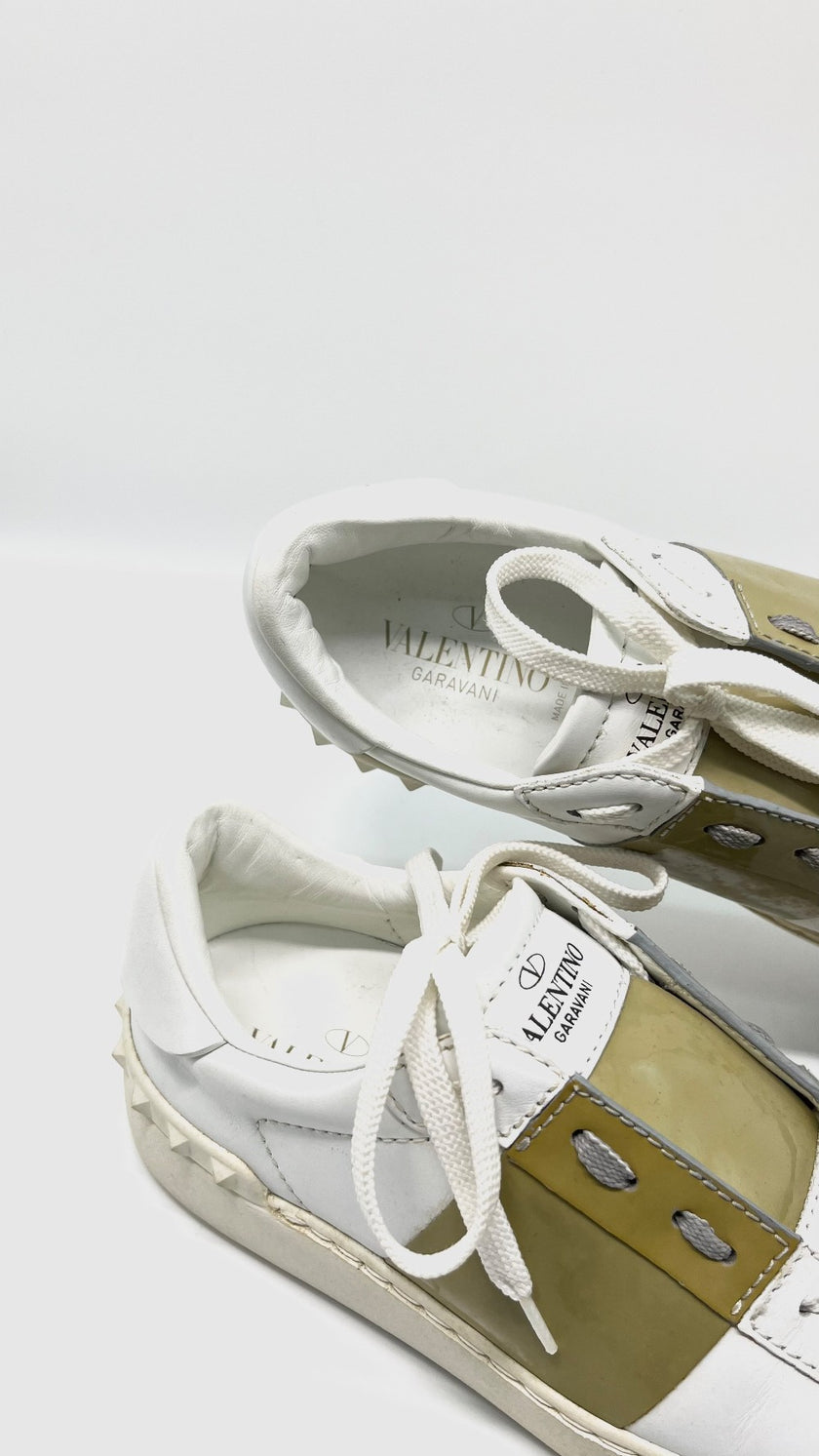 Preowned. Valentino Sneakers White. 36|10763